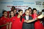 Gençlik ve Spor Bakanı Akif Çağatay Kılıç, Nanjing'de düzenlenecek 2. Yaz Gençlik Olimpiyat Oyunlarına katılacak Türk Milli Takım Kafilesi'ni uğurladı.