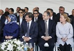 Başbakan Ahmet Davutoğlu ve Gençlik ve Spor Bakanı Akif Çağatay Kılıç, Samsun'da yapımı tamamlanan eserlerin toplu açılış törenine katıldı.