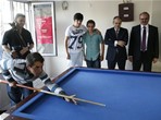 Gençlik ve Spor Bakanı Akif Çağatay Kılıç, Bursa Osmangazi Gençlik Merkezi'ni ziyaret etti.