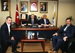 Gençlik ve Spor Bakanı Akif Çağatay Kılıç, Samsun Ak Parti İl Başkanlığı'nda İlkadım Belediye Başkanı ve Ak Parti İlçe Başkanlarını kabul etti.
