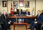 Gençlik ve Spor Bakanı Akif Çağatay Kılıç, Samsun Ak Parti İl Başkanlığı'nda Ayvacık Belediye Başkanı ve Ak Parti İlçe Başkanlarını kabul etti.