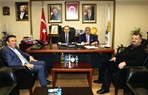 Gençlik ve Spor Bakanı Akif Çağatay Kılıç, Samsun Ak Parti İl Başkanlığı'nda Canik Belediye Başkanı ve Ak Parti İlçe Başkanlarını kabul etti.