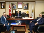 Gençlik ve Spor Bakanı Akif Çağatay Kılıç, Samsun Ak Parti İl Başkanlığı'nda Kavak Belediye Başkanı ve Ak Parti İlçe Başkanlarını kabul etti.