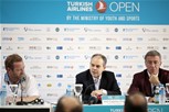 Gençlik ve Spor Bakanı Akif Çağatay Kılıç, Antalya Belek'te düzenlenen Turkish Airlines Open 2014 Turnuvası'nda basın toplantısı düzenledi.