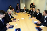 Gençlik ve Spor Bakanı Akif Çağatay Kılıç, Brüksel'deki temasları çerçevesinde Avrupa Parlamentosu Binası'nda görüşmeler yaptı.