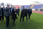 Gençlik ve Spor Bakanı Akif Çağatay Kılıç, Çanakkale 18 Mart Stadyumu inşaatında incelemelerde bulundu.