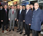 Gençlik ve Spor Bakanı Akif Çağatay Kılıç, Samsun'da esnaf ziyaretinde bulundu.