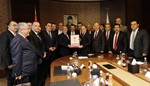 Gençlik ve Spor Bakanı Akif Çağatay Kılıç, PTT 1. Lig Spor Kulübü Başkanlarını makamında kabul etti.