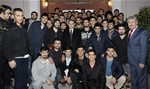 Gençlik ve Spor Bakanı Akif Çağatay Kılıç, Edirne KYK Selimiye Yurdu'nu ziyaret etti.