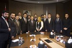 Gençlik ve Spor Bakanı Akif Çağatay Kılıç, Ak Parti Ankara İl Gençlik Kollarını makamında kabul etti.