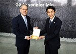 Gençlik ve Spor Bakanı Akif Çağatay Kılıç, Dünya Gençlik Gemisi ile ülkemize gelen Japon Heyeti'ni makamında kabul etti.