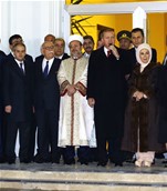 Cumhurbaşkanı Recep Tayyip Erdoğan ile Gençlik ve Spor Bakanı Akif Çağatay Kılıç, Gaziantep Üniversitesi Sani Konukoğlu İlahiyat Fakültesi açılış törenine katıldı.