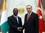 Cumhurbaşkanı Recep Tayyip Erdoğan ile Gençlik ve Spor Bakanı Akif Çağatay Kılıç, Fildişi Sahili Cumhuriyeti ile gençlik ve spor alanında işbirliği anlaşması imza törenine katıldı.