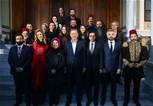 Cumhurbaşkanı Recep Tayyip Erdoğan ile Gençlik ve Spor Bakanı Akif Çağatay Kılıç, TRT'de yayınlanan Kocaeli'de çekimleri yapılan Filinta dizisinin setini ziyaret etti.