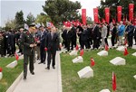 Gençlik ve Spor Bakanı Akif Çağatay Kılıç, Çanakkale Kara Savaşlarının 100. Yıl Anma Törenleri 57. Alay Şehitliği Töreni'ne katıldı.