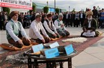 Gençlik ve Spor Bakanı Akif Çağatay Kılıç, Samsun'da düzenlenen Ahilik Haftası Programına katıldı.