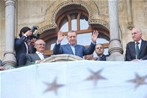 Cumhurbaşkanı Recep Tayyip Erdoğan, Samsun Büyükşehir Belediye'si balkonundan vatandaşlara seslendi.