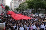 Gençlik ve Spor Bakanı Akif Çağatay Kılıç, Samsun'da düzenlenen Gençlik Yürüyüşü'ne katıldı.
