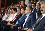 Gençlik ve Spor Bakanı Akif Çağatay Kılıç, Samsunspor ile Denizlispor takımları arasında oynanan futbol karşılaşmasını izledi.