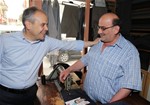 Gençlik ve Spor Bakanı Akif Çağatay Kılıç, Samsun Tekkeköy esnafını ziyaret etti.