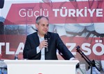 Gençlik ve Spor Bakanı Akif Çağatay Kılıç, Samsun'da düzenlenen Bağımlılıkla Mücadele Kapsamında Antrenörler ile Farkındalık Programı kapanış törenine katıldı.
