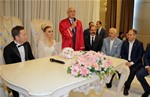 Gençlik ve Spor Bakanı Akif Çağatay Kılıç, Kınay ve Şener Aileleri tarafından düzenlenen Yasemin Hanım ve Necmi Bey'in nikah törenine katıldı.