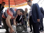 Gençlik ve Spor Bakanı Akif Çağatay Kılıç, İlyasköy Mahallesi esnafını ziyaret etti.