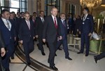 Cumhurbaşkanı Recep Tayyip Erdoğan ile Gençlik ve Spor Bakanı Akif Çağatay Kılıç, 1. Avrupa Oyunları'nın açılış törenine katılmak için geldikleri Bakü'de heyetler arası görüşmelere katıldı.