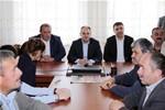 Gençlik ve Spor Bakanı Akif Çağatay Kılıç, Ak Parti Ladik İlçe Başkanlığı'nı ziyaret etti.