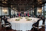 Cumhurbaşkanı Recep Tayyip Erdoğan ile Gençlik ve Spor Bakanı Akif Çağatay Kılıç, Avusturalya Genel Valisi Sir Peter John Cosgrove'u Cumhurbaşkanlığı Külliyesi'nde düzenlenen resmi törenle karşıladı.