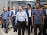 Gençlik ve Spor Bakanı Akif Çağatay Kılıç, Adana'da yapımı tamamlanan yurt inşaatında incelem yaptı.