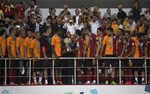 Gençlik ve Spor Bakanı Akif Çağatay Kılıç, Galatasaray ile Bursaspor futbol takımları arasında oynanan Tff Süper Kupa 2015 karşılaşmasını izledi.