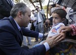 Gençlik ve Spor Bakanı Akif Çağatay Kılıç, Samsun'un Atakum İlçesi'nde hemşehrileri ile bayramlaştı.