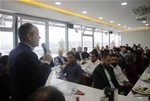 Gençlik ve Spor Bakanı Akif Çağatay Kılıç, AK Parti Çarşamba İlçe Teşkilatı ile bir araya geldi.