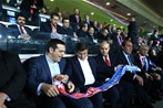 Bakan Çağatay Kılıç, Türkiye ile Yunanistan A milli futbol takımları arasında oynanan hazırlık maçını Başbakan Ahmet Davutoğlu ve Yunanistan Başbakanı Aleksis Çipras ile birlikte izledi.