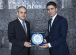 Gençlik ve Spor Bakanı Akif Çağatay Kılıç, Yıldırım Beyazıt Üniversitesi Öğrenci Konseyi ve Kulüp Başkanlarını makamında kabul etti.