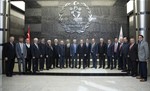 Gençlik ve Spor Bakanı Akif Çağatay Kılıç,Samsun STK Temsilcilerini makamında kabul etti. 
