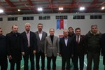 Gençlik ve Spor Bakanı Akif Çağatay Kılıç, Kırıkkale'nin Yahşihan İlçesinde yapımı tamamlanan spor salonunda incelemelerde bulundu.