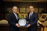Gençlik ve Spor Bakanı Akif Çağatay Kılıç, Yıldırım Beyazıt Üniversitesi Rektörü Prof. Dr. Metin Doğan'ı kabul etti.