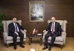 Gençlik ve Spor Bakanı Akif Çağatay Kılıç, temaslarda bulunmak için Ankara'ya gelen KKTC Maliye Bakanı Birikim Özgür'le bir araya geldi.