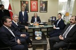 Gençlik ve Spor Bakanı Akif Çağatay Kılıç, Atakum İlçe Başkanlığı üyeleri ile toplantıda buluştu.