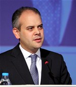 Gençlik ve Spor Bakanı Akif Çağatay Kılıç, Muğla'nın Bodrum ilçesinde Türkiye Organ Nakli Kuruluşları Koordinasyon Derneği tarafından düzenlenen Transplantasyon - 14 Kongresi'ne katıldı.