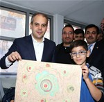 Gençlik ve Spor Bakanı Akif Çağatay Kılıç, Eskişehir Odunpazarı Gençlik Merkezi'ni ziyaret etti.
