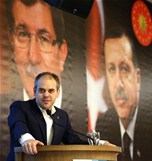 Gençlik ve Spor Bakanı AKif Çağatay Kılıç, AK Parti Eskişehir İl Başkanlığı Danışma Meclisi Toplantısı'na katıldı.