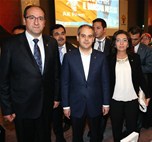 Gençlik ve Spor Bakanı Akif Çağatay Kılıç, AK Parti Eskişehir İl Başkanlığı'nı ziyaret etti.