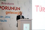 Gençlik ve Spor Bakanı Akif Çağatay Kılıç, Antalya'da düzenlenen Federasyonlar Boyutuyla Türk Sporunun Geleceği Çalıştayı açılış törenine katıldı.