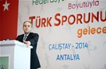 Gençlik ve Spor Bakanı Akif Çağatay Kılıç, Antalya'da düzenlenen Federasyonlar Boyutuyla Türk Sporunun Geleceği Çalıştayı açılış törenine katıldı.