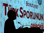 Gençlik ve Spor Bakanı Akif Çağatay Kılıç, Antalya'da düzenlenen Federasyonlar Boyutuyla Türk Sporunun Geleceği Çalıştayı açılış törenine katıldı.
