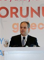Gençlik ve Spor Bakanı Akif Çağatay Kılıç, Antalya'da düzenlenen Federasyonlar Boyutuyla Türk Sporunun Geleceği Çalıştayı açılış törenine katıldı.