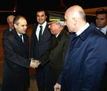 Gençlik ve Spor Bakanı Akif Çağatay Kılıç, çeşitli ziyaret ve incelemelerde bulunmak için geldiği Gaziantep'te vatandaşlar tarafından karşıladı.